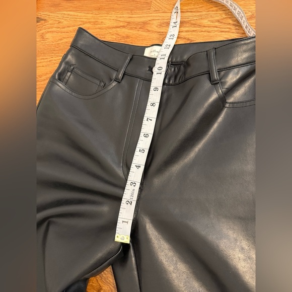 Aritzia Wilfred Melina Black Faux leather Pants Size 4 - Picture 10 of 11